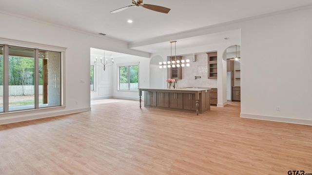 20964 Patriot Circle, Tyler, TX 75703