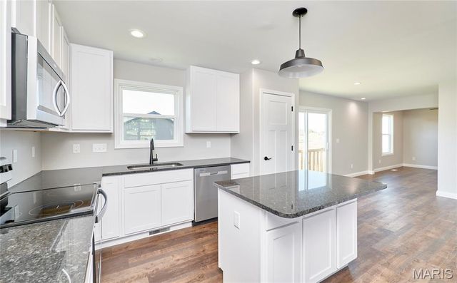127 Peruque Creek Manor, Wright City, MO 63390