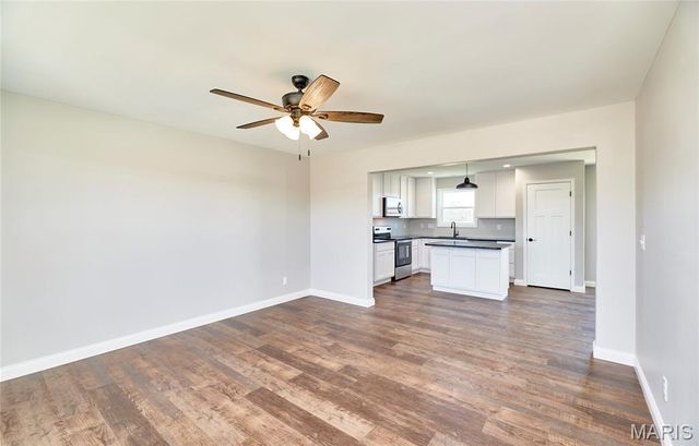 127 Peruque Creek Manor, Wright City, MO 63390