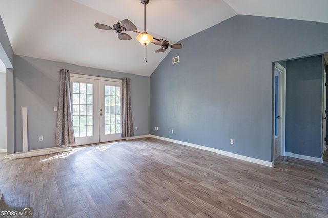 410 Joshua Circle, Ellabell, GA 31308