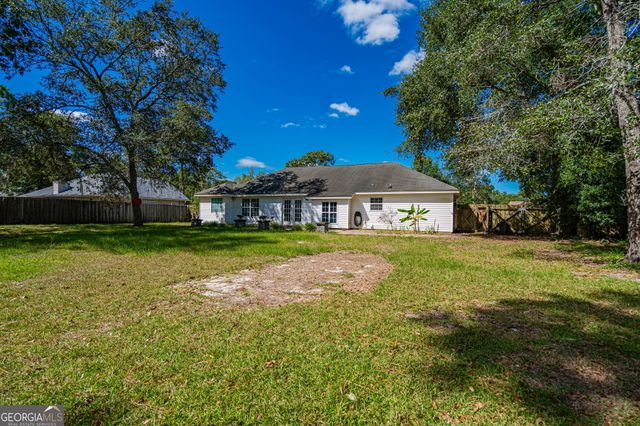 410 Joshua Circle, Ellabell, GA 31308