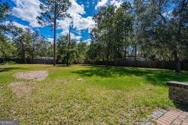 410 Joshua Circle, Ellabell, GA 31308