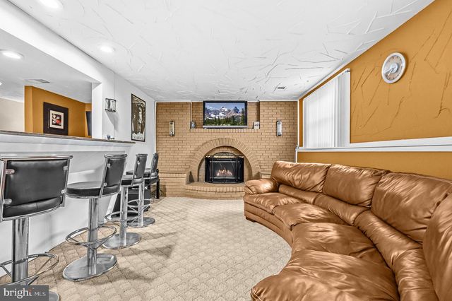 6603 SEWARD RD, Bowie, MD 20720