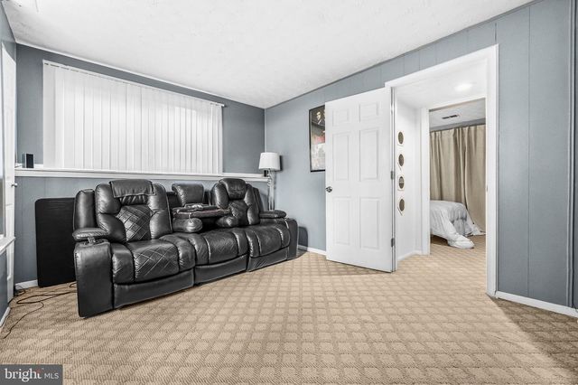 6603 SEWARD RD, Bowie, MD 20720