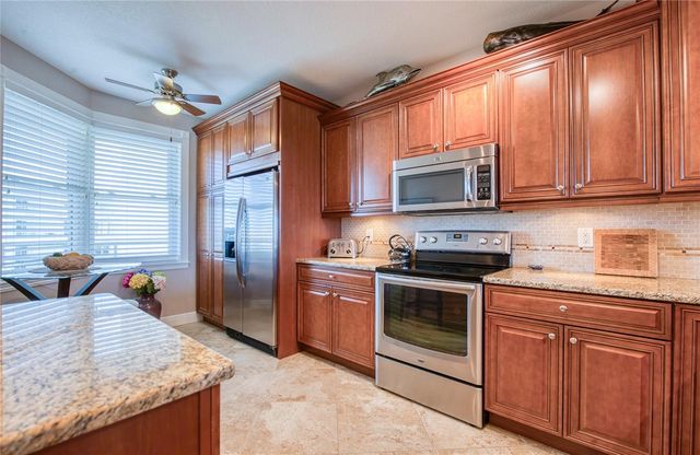 7984 SAILBOAT KEY BOULEVARD S 502, South Pasadena, FL 33707