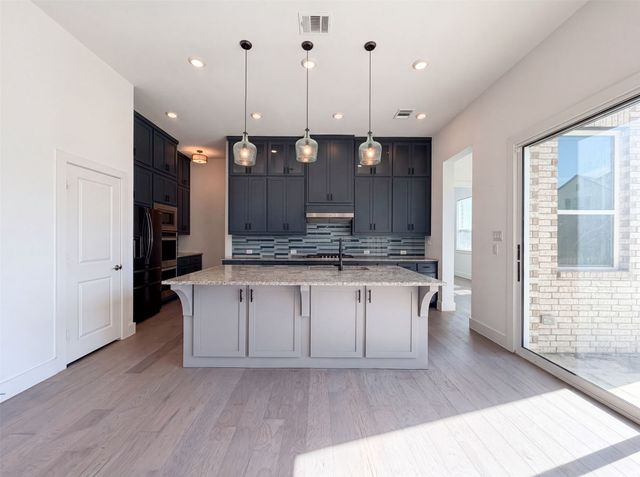 8200 Bethpage Drive, Mckinney, TX 75070