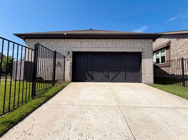 8200 Bethpage Drive, Mckinney, TX 75070