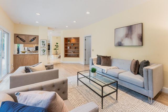 3808 Thompson Creek Court, San Jose, CA 95135
