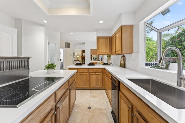3808 Thompson Creek Court, San Jose, CA 95135