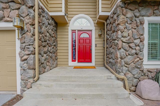 3808 Thompson Creek Court, San Jose, CA 95135