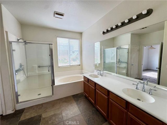 13831 Coolidge, Oak Hills, CA 92344