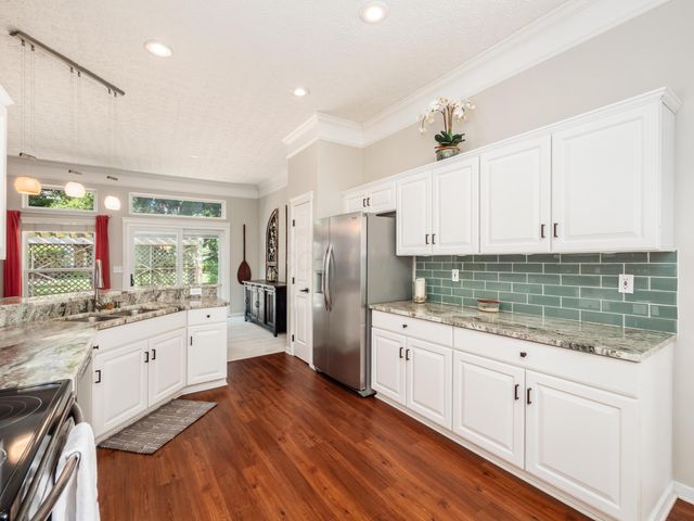 247 Chasely Circle, Powell, OH 43065