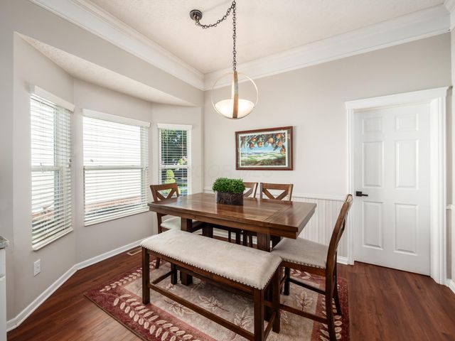 247 Chasely Circle, Powell, OH 43065