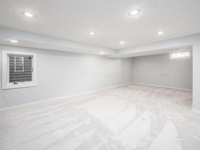 247 Chasely Circle, Powell, OH 43065