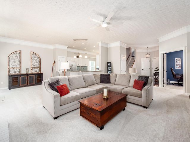 247 Chasely Circle, Powell, OH 43065
