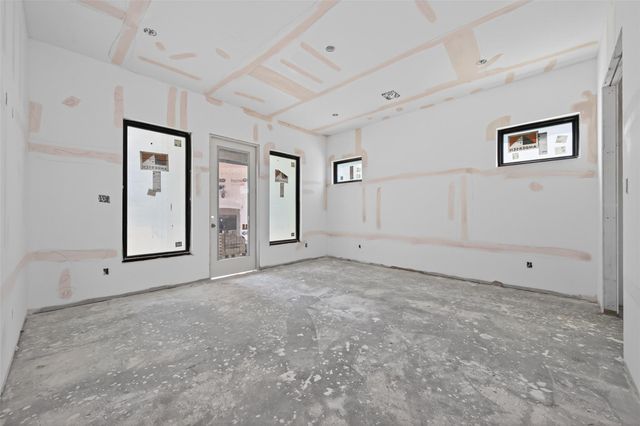 7746 Dog Wood Acres Drive, Montgomery, TX 77316