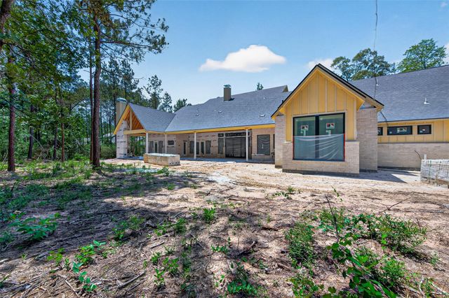 7746 Dog Wood Acres Drive, Montgomery, TX 77316