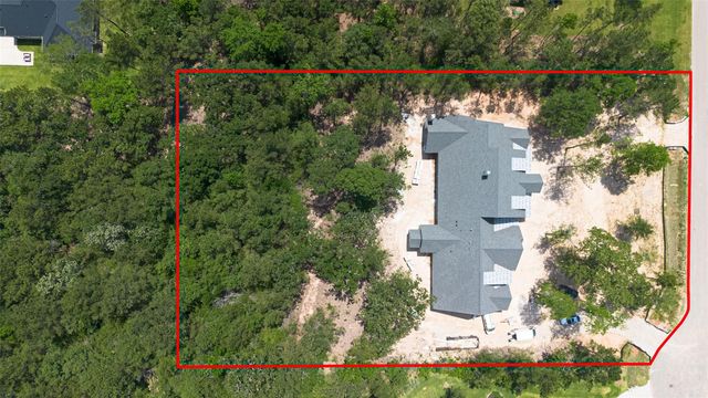 7746 Dog Wood Acres Drive, Montgomery, TX 77316