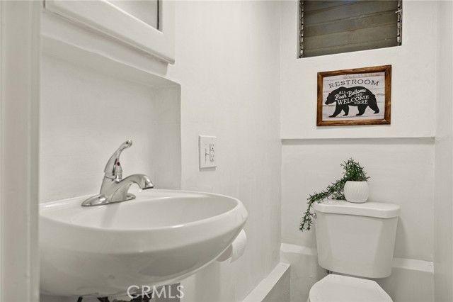 25616 Hi Lane, Twin Peaks, CA 92391