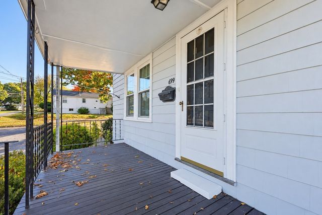 699 Pleasant St, Norwood, MA 02062
