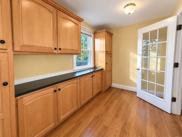 699 Pleasant St, Norwood, MA 02062