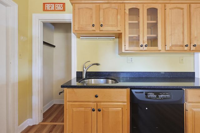 699 Pleasant St, Norwood, MA 02062