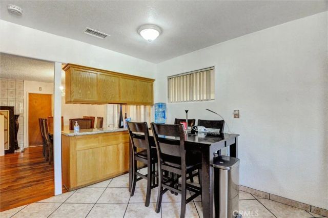 1887 Waters Avenue, Pomona, CA 91766