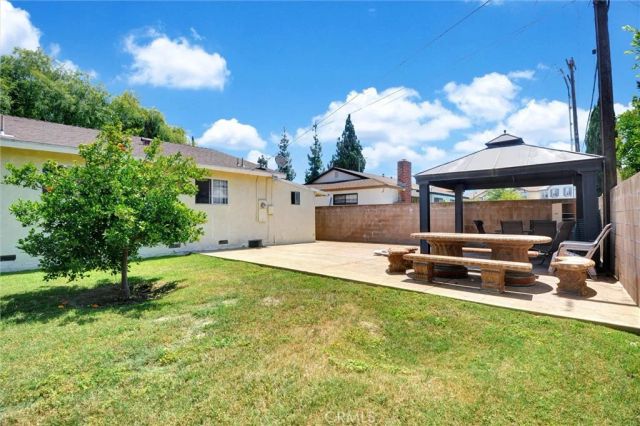 1887 Waters Avenue, Pomona, CA 91766