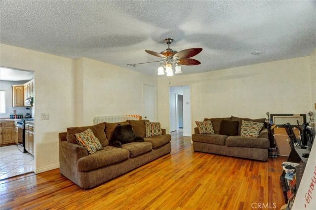 1887 Waters Avenue, Pomona, CA 91766