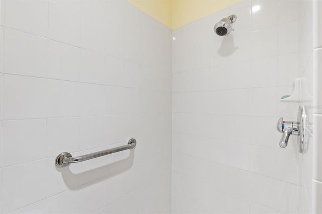 1884 POPPY CIRCLE, The Villages, FL 32162