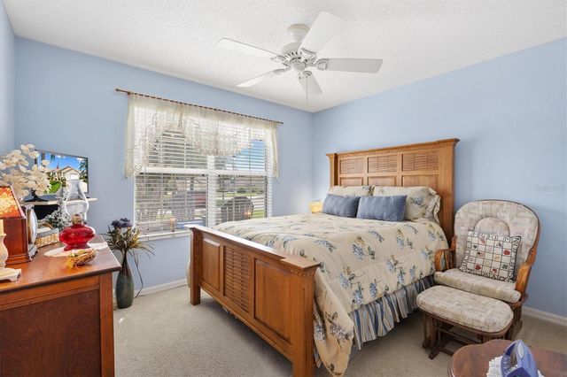 1884 POPPY CIRCLE, The Villages, FL 32162