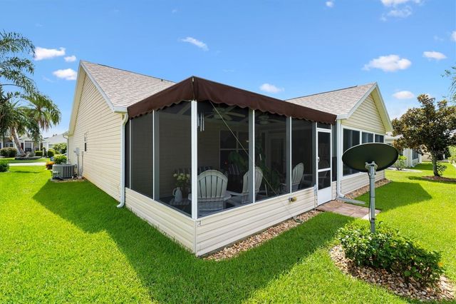 1884 POPPY CIRCLE, The Villages, FL 32162