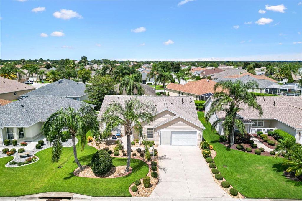 1884 POPPY CIRCLE, The Villages, FL 32162