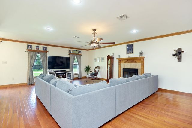 4628 North Bayou Black Drive, Gibson, LA 70356