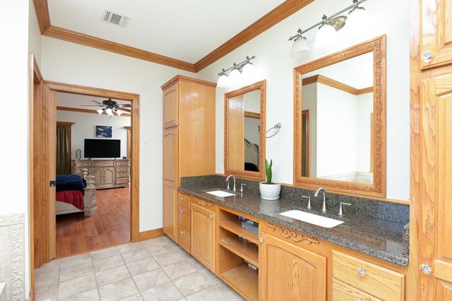 4628 North Bayou Black Drive, Gibson, LA 70356