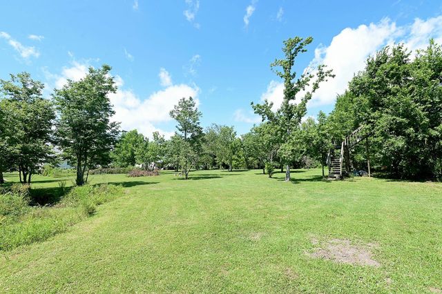 4628 North Bayou Black Drive, Gibson, LA 70356