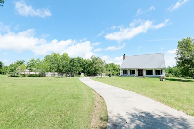 4628 North Bayou Black Drive, Gibson, LA 70356