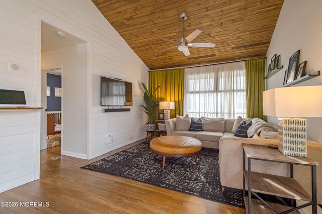 337 Crystal Drive, Brick, NJ 08723