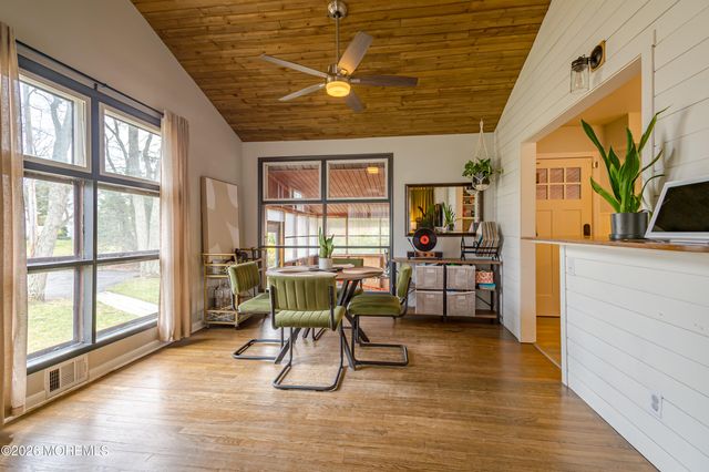 337 Crystal Drive, Brick, NJ 08723