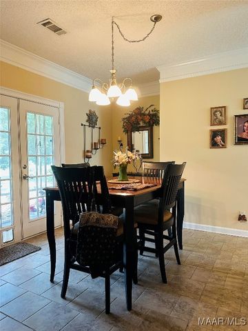 258 Ocmulgee Drive, Valley Grande, AL 36701