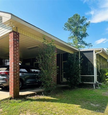 258 Ocmulgee Drive, Valley Grande, AL 36701