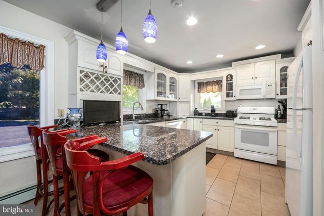 103 WHITE HORSE PIKE, Haddon Heights, NJ 08035