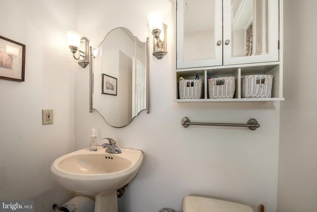 103 WHITE HORSE PIKE, Haddon Heights, NJ 08035