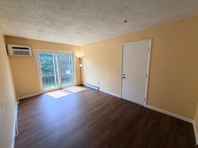 182 Swanson Rd 324, Boxborough, MA 01719