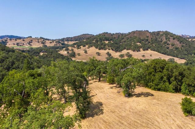 39 Arroyo Sequoia, Carmel Valley, CA 93923