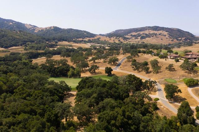 39 Arroyo Sequoia, Carmel Valley, CA 93923