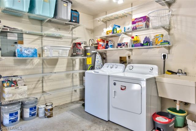 150 Round Key CIR G-15, Naples, FL 34112