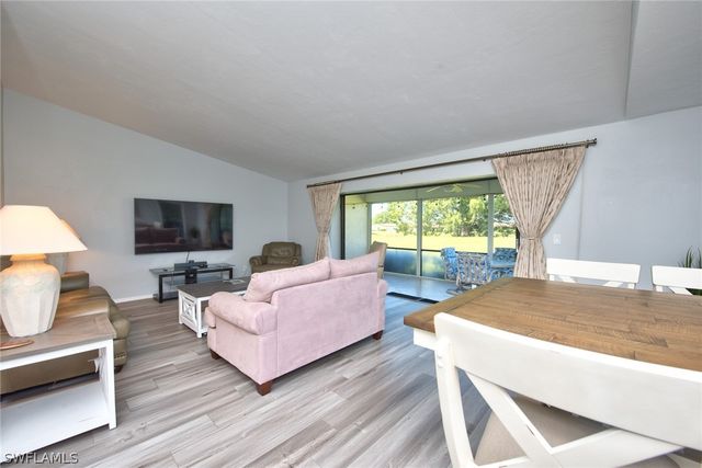 150 Round Key CIR G-15, Naples, FL 34112