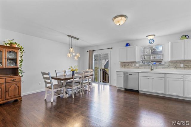 4029 Mitchford Drive, St Louis, MO 63125