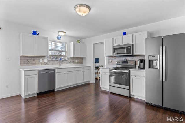 4029 Mitchford Drive, St Louis, MO 63125